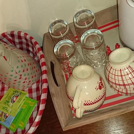 A La Poularde B&B Curciat-Dongalon Εξωτερικό φωτογραφία