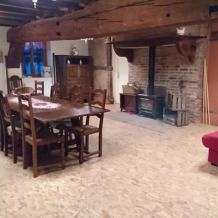 A La Poularde B&B Curciat-Dongalon Εξωτερικό φωτογραφία