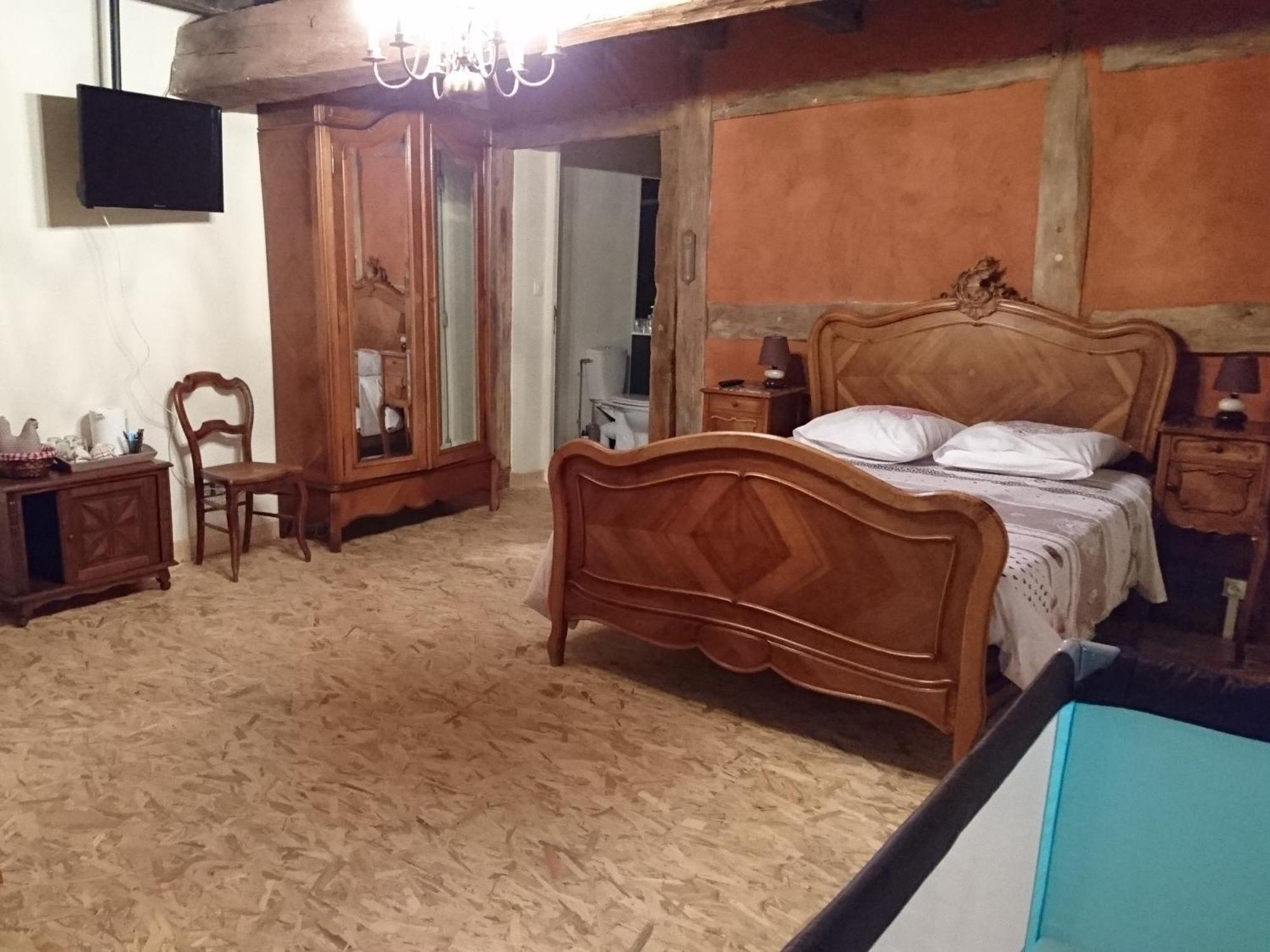 A La Poularde B&B Curciat-Dongalon Εξωτερικό φωτογραφία
