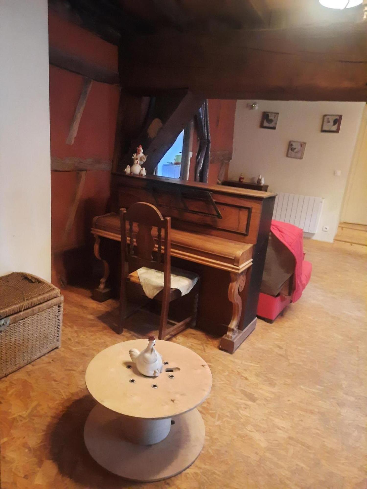 A La Poularde B&B Curciat-Dongalon Δωμάτιο φωτογραφία